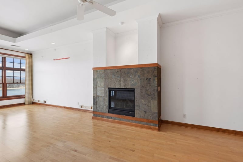 225 Lawrence Blvd W #406, Wabasha, MN 55981