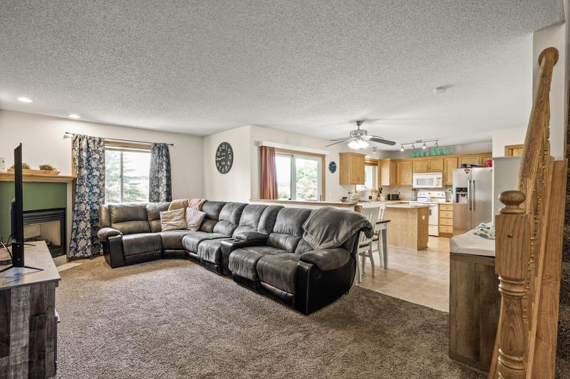 705 Independence Dr, Big Lake, MN 55309