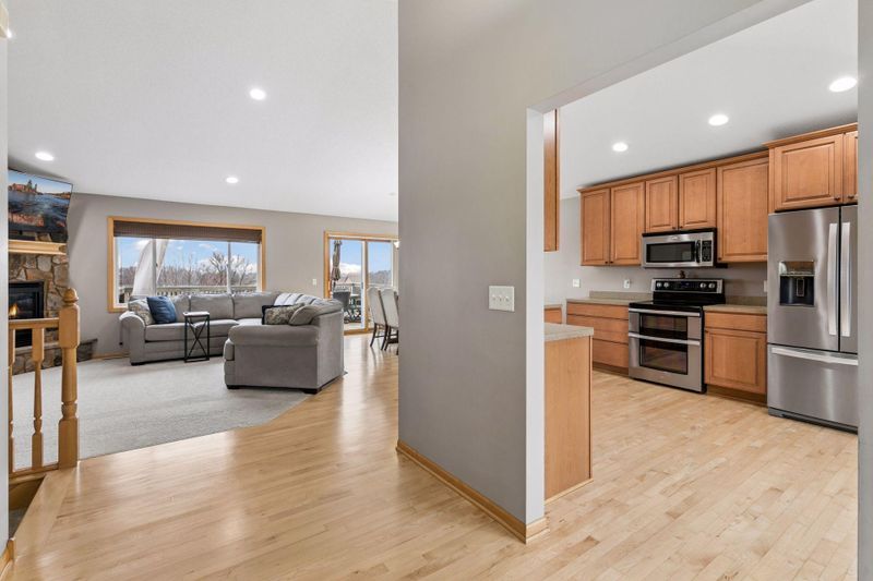 909 Firethorne Trl, Jordan, MN 55352