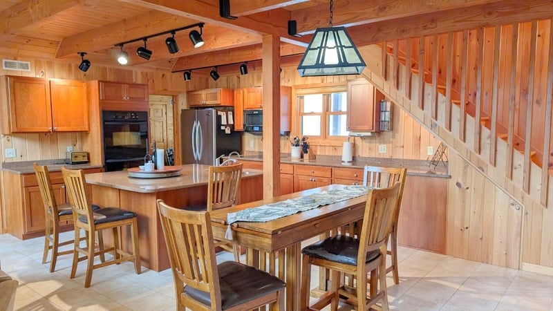3163 Randa Rd, Orr, MN 55771
