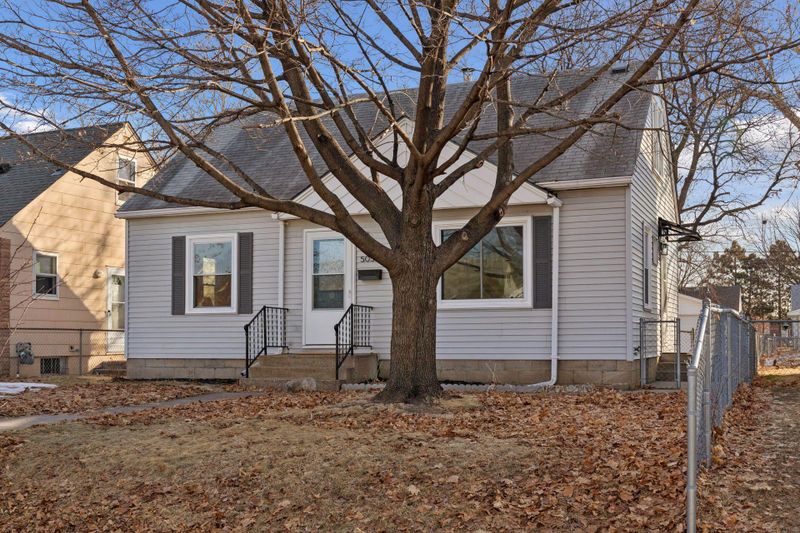 5050 Emerson Ave N, Minneapolis, MN 55430