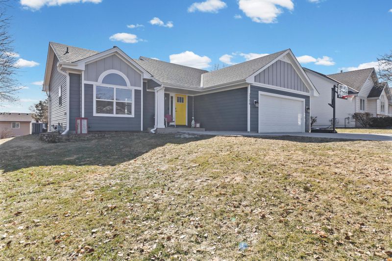 2106 141st Ln NW, Andover, MN 55304