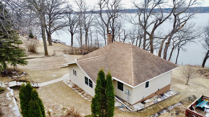 715 Lakeshore Dr, Ortonville, MN 56278