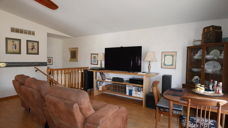 2023 Meadow St, Cologne, MN 55322