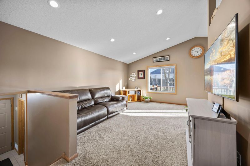 2176 Jean Way, Elko New Market, MN 55054