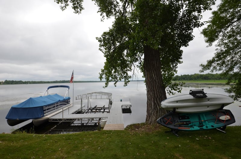 38538 Walker Lake Dr, Richville, MN 56576