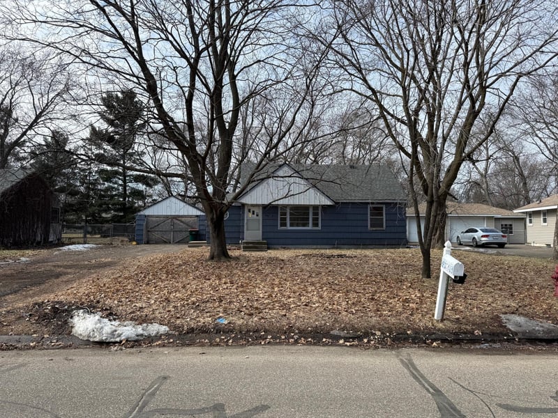 9242 5th St NE, Blaine, MN 55434