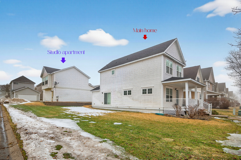 2897 Mark Twain Dr, Chaska, MN 55318