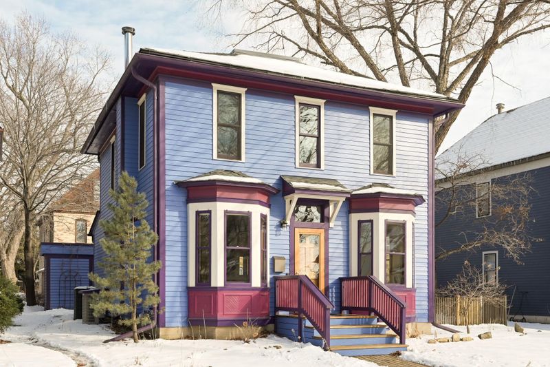 2219 22nd Ave S, Minneapolis, MN 55404