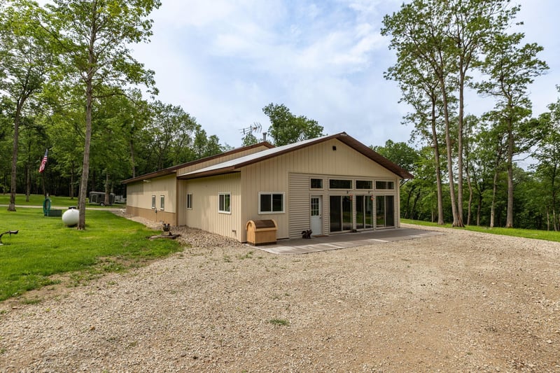 9005 80th Ave SE, Chatfield, MN 55923