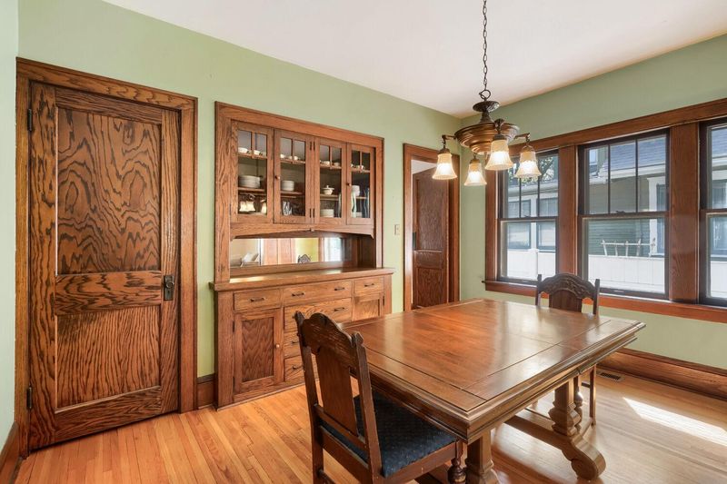 1236 Ashland Ave, Saint Paul, MN 55104