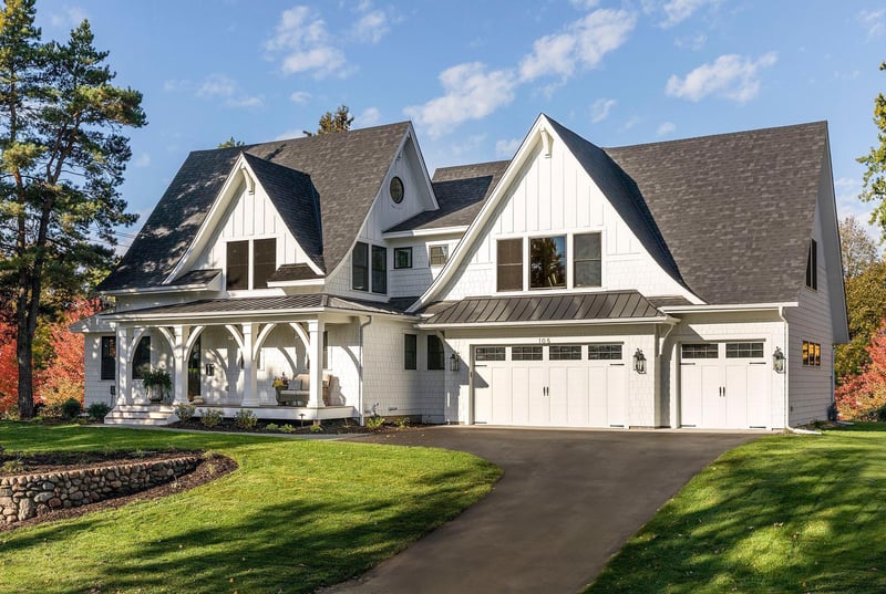 105 Walker Ave N, Wayzata, MN 55391