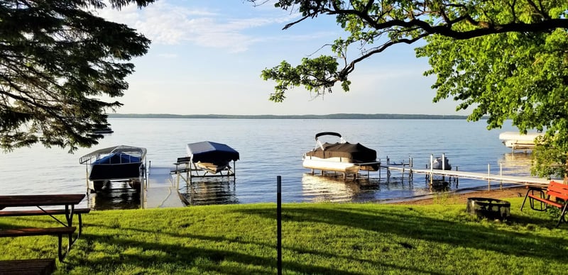 11248 Indian Beach Rd, Spicer, MN 56288