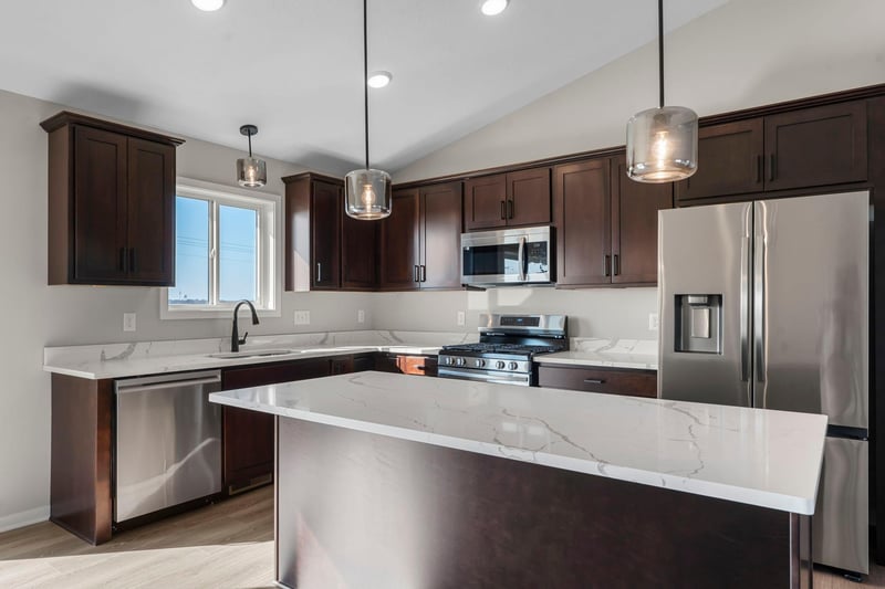 1003 Misty Meadow Blvd, Buffalo, MN 55313