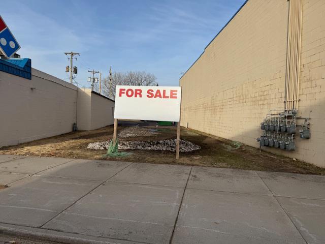 134 Lake St N, Forest Lake, MN 55025