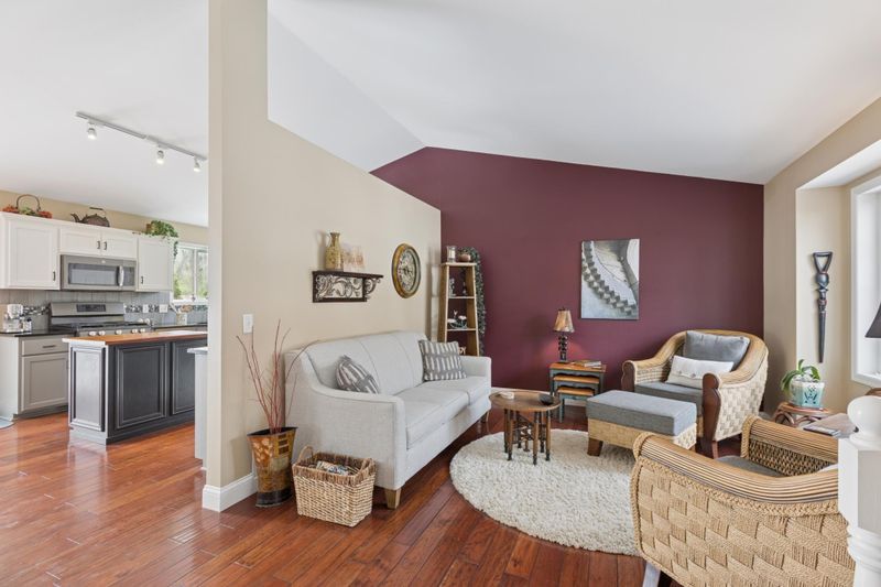932 Deerfield Rd, Watertown, MN 55388