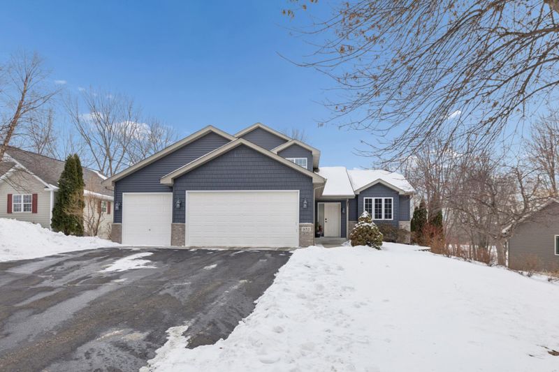 932 Deerfield Rd, Watertown, MN 55388