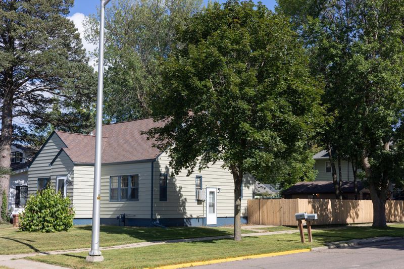 1300 7th Ave, Worthington, MN 56187