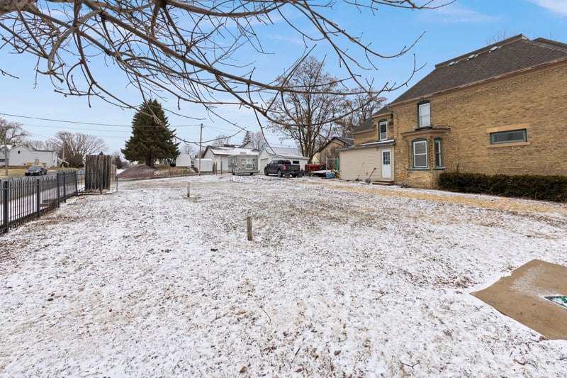 201 Boulevard Ave NE, Montgomery, MN 56069