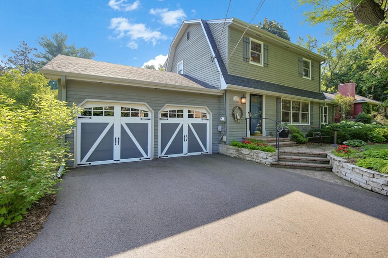 3629 Farmington Rd, Hopkins, MN 55305