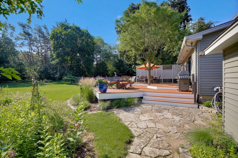 3629 Farmington Rd, Hopkins, MN 55305
