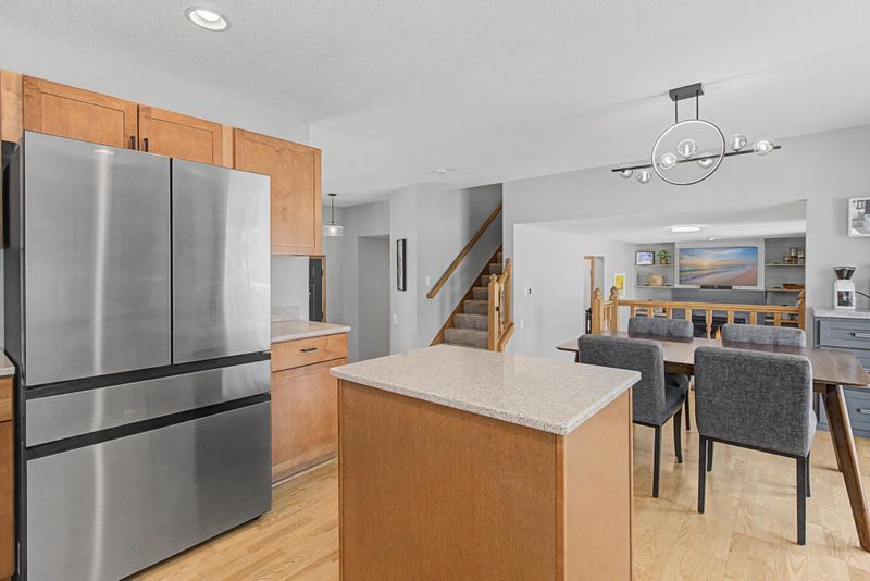 9200 Lakeside Trl, Champlin, MN 55316