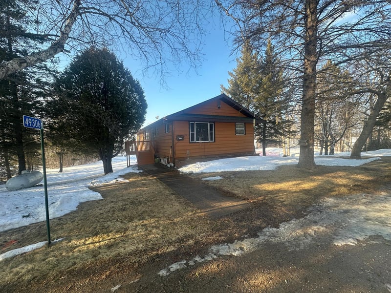 49306 Center Point Rd, Bigfork, MN 56628