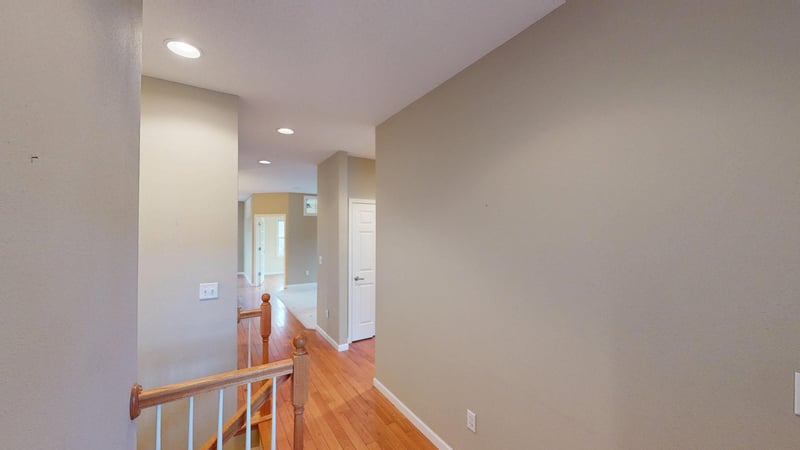 807 Maple Shade Dr, Holmen, WI 54636