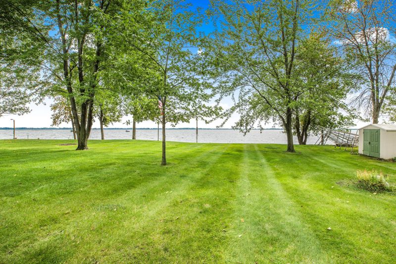 10360 Benesh Dr SW, Alexandria, MN 56308