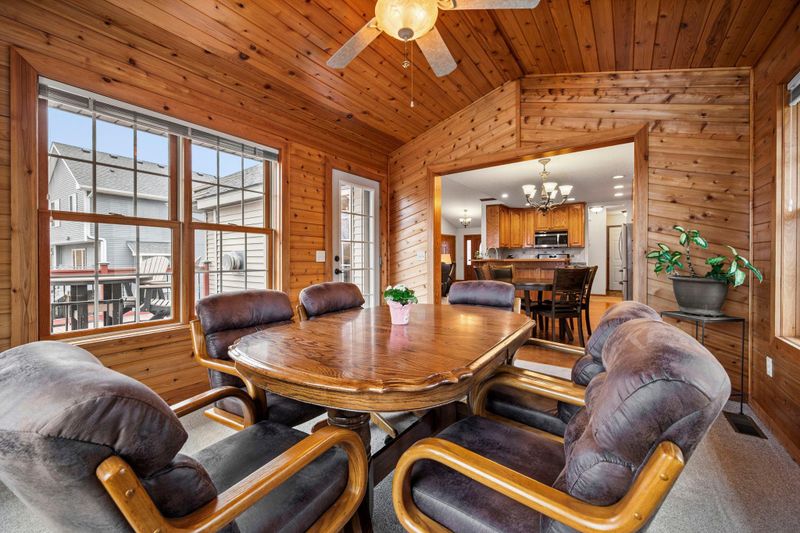 21418 Queen St NW, Elk River, MN 55330