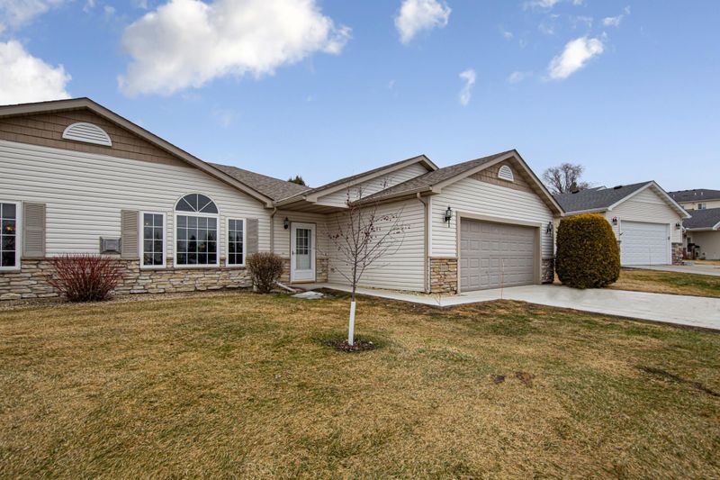 1111 25th Ave NW, Faribault, MN 55021
