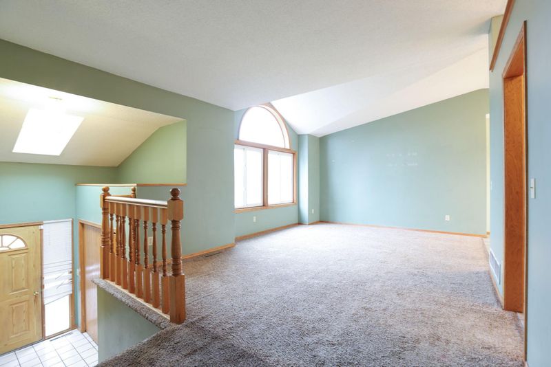 10987 Brittany Dr N, Champlin, MN 55316