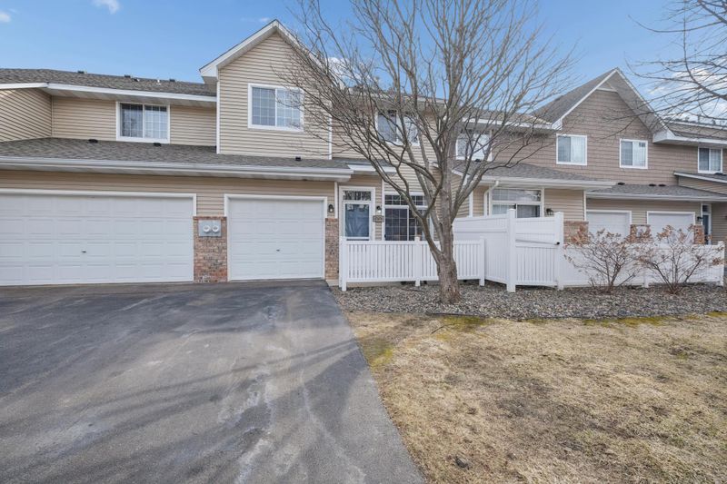 17878 Cobblestone Way, Eden Prairie, MN 55347