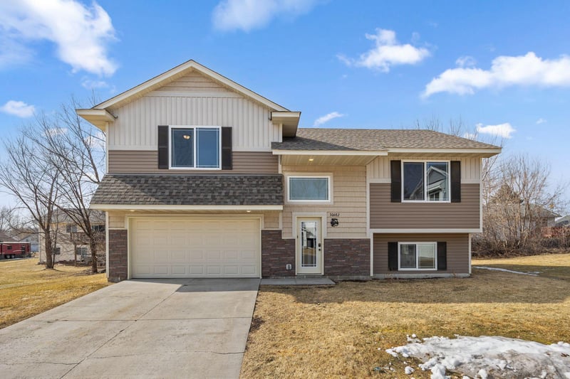 30682 Revere Ave, Shafer, MN 55074