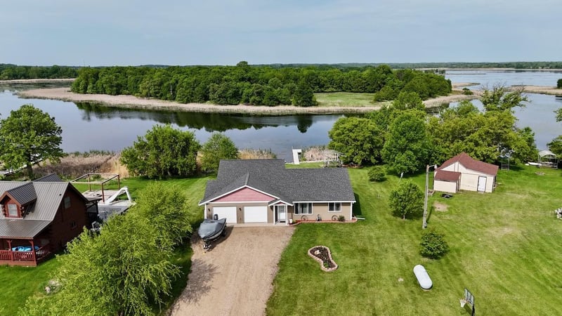 32406 Starland Shore Dr, Dent, MN 56528