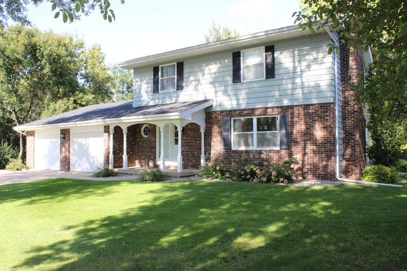 20762 468th Ave, Morris, MN 56267