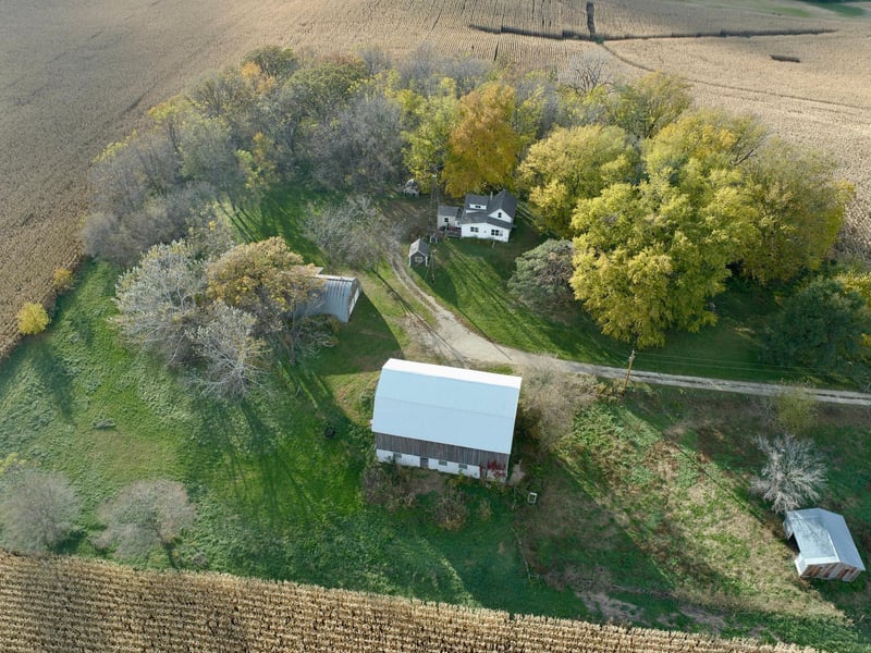 16442 460th St, Zumbrota, MN 55992