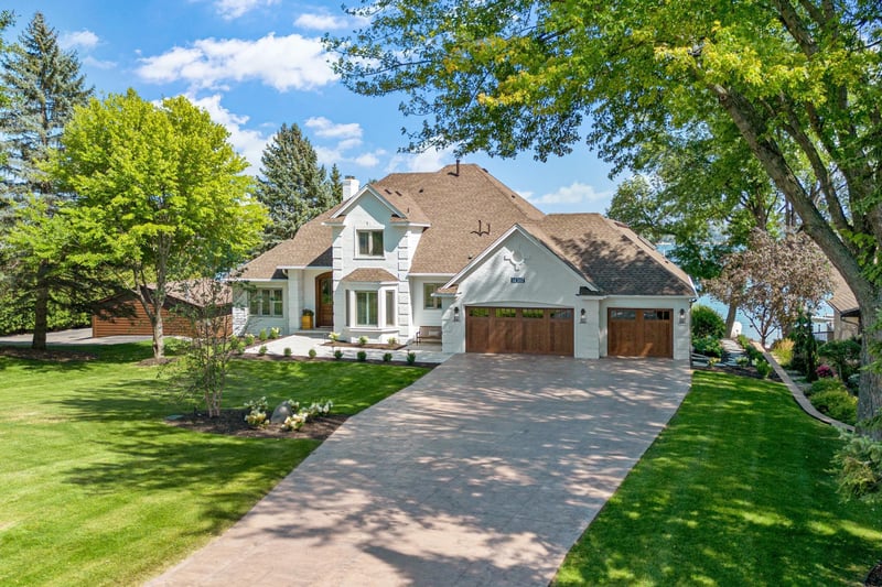 14307 Shady Beach Trl NE, Prior Lake, MN 55372