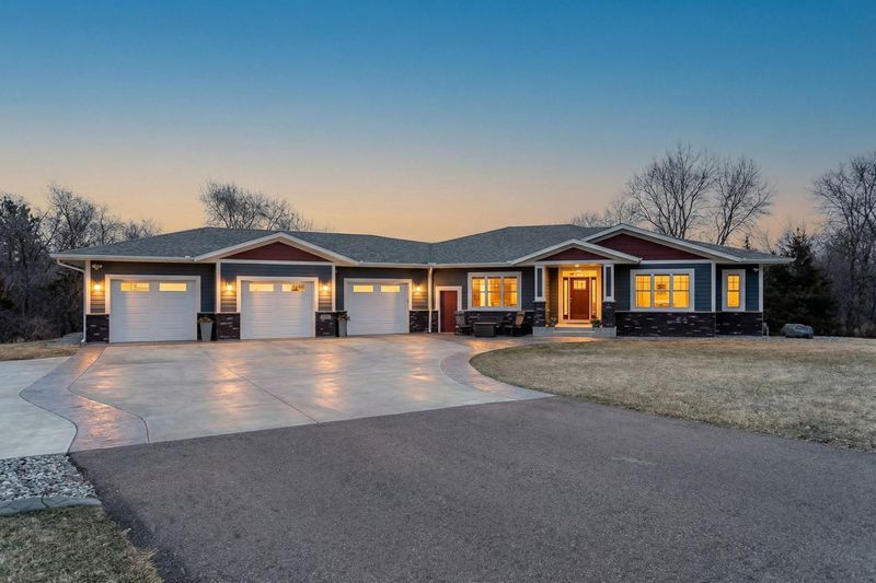 20620 Otero Ave, Hastings, MN 55033
