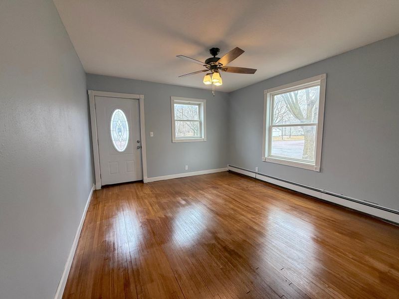 590 Franklin St W, Wells, MN 56097