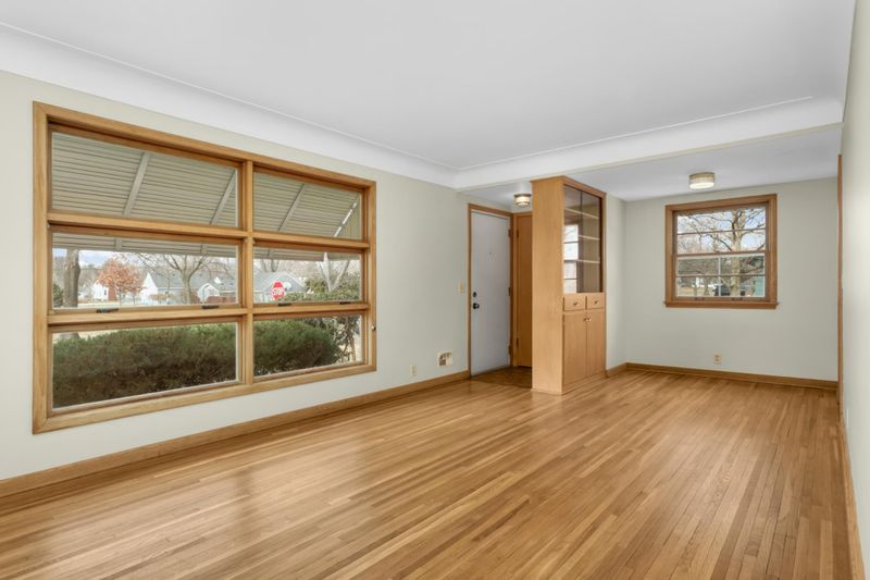7501 Clinton Ave, Richfield, MN 55423