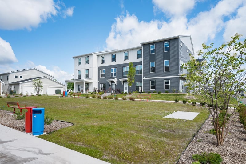 1365 Howard St N #3, Saint Paul, MN 55119
