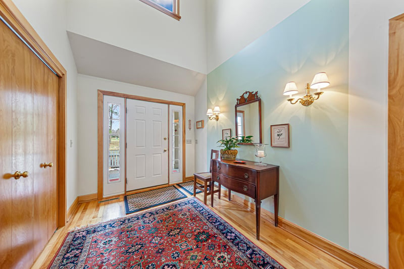 5680 Endwood Trl, Northfield, MN 55057