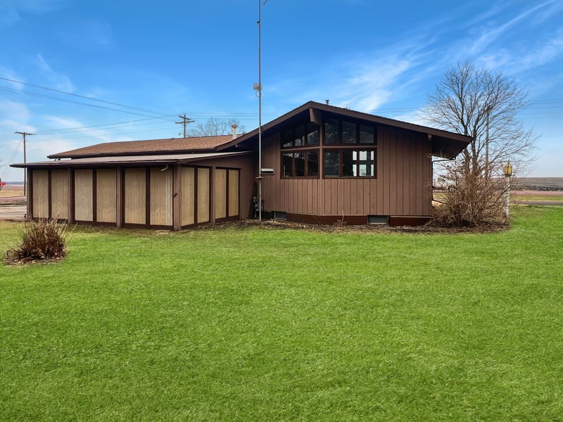 511 Guide St N, Welcome, MN 56181