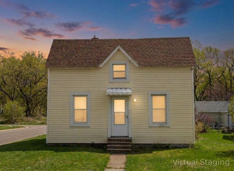1641 Concord St S, South Saint Paul, MN 55075