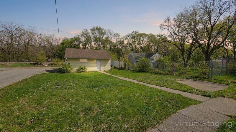 1641 Concord St S, South Saint Paul, MN 55075