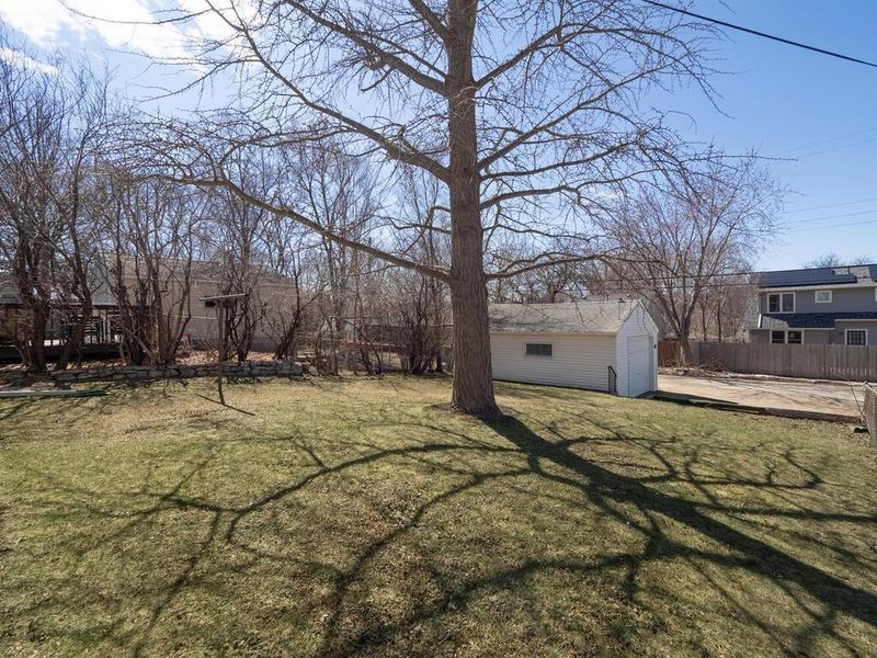 3036 Nevada Ave S, Saint Louis Park, MN 55426