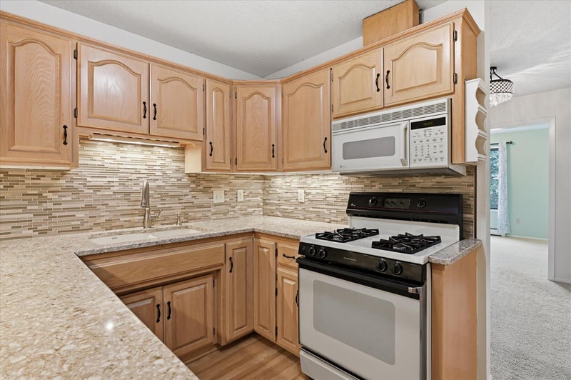 7500 Cahill Rd #215C, Edina, MN 55439