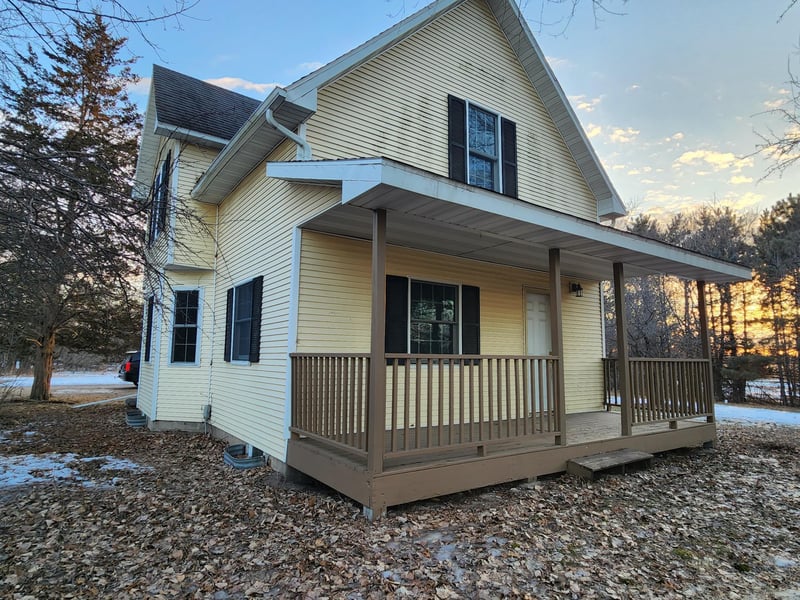 420 Sims Rd NW, Cedar, MN 55011