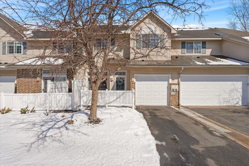 8449 Cortland Rd, Eden Prairie, MN 55344